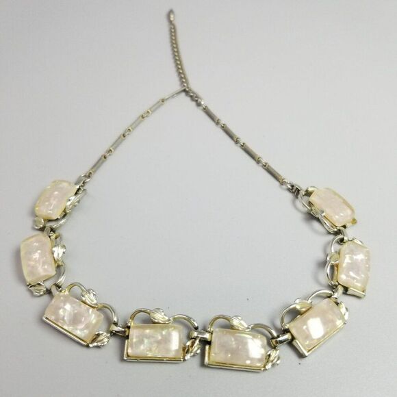 Vintage Cream Lucite Rectangle Cabochon Panel Collar Necklace, Silver Tone Chain - Picture 6 of 8
